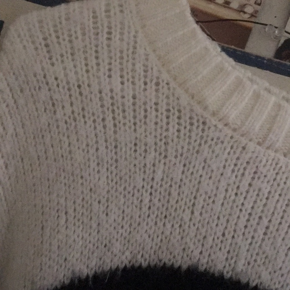 Pacsun Soft Knitted Sweater - Picture 3 of 6